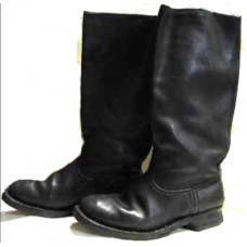 Sa-nahkasaapas, käytetty Sa-nahkasaapas, käytetty